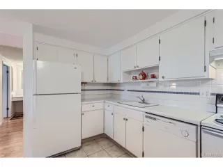 Photo #4: 4649318 Listing 