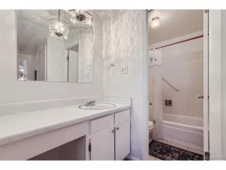 Photo #6: 4649318 Listing 