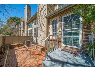 Photo #5: 4649520 Listing 