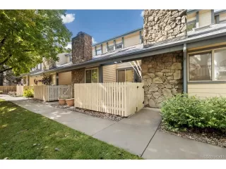 Photo #3: 4650447 Listing