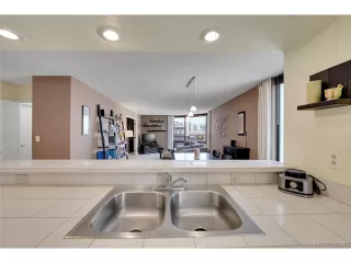 Photo #6: 4654041 Listing 