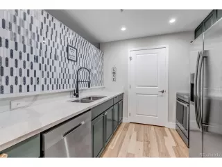 Photo #3: 4654378 Listing