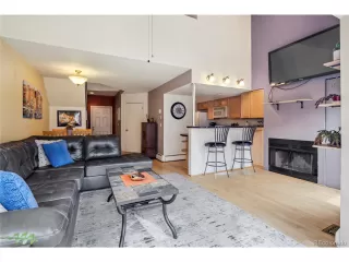 Photo #4: 4656104 Listing