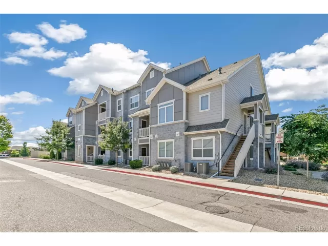 MLS: 4658439 Condo For Sale