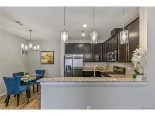 Photo #6: 4658439 Listing 