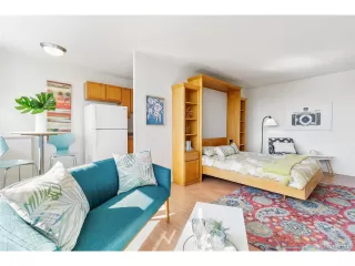 Photo #4: 4660663 Listing