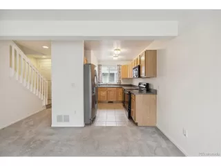 Photo #4: 4661498 Listing