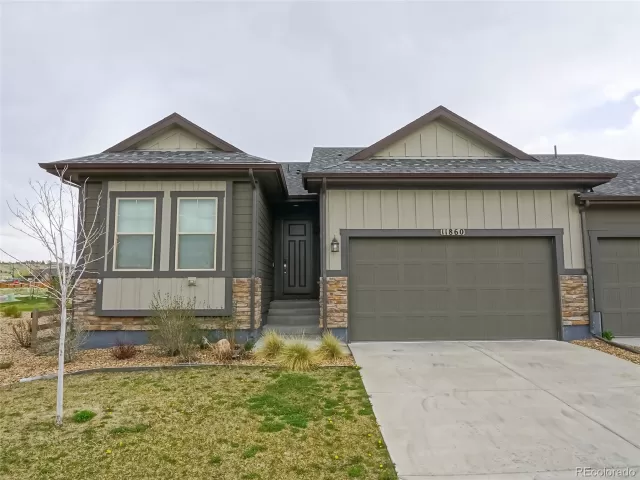 MLS: 4661617 Condo For Sale