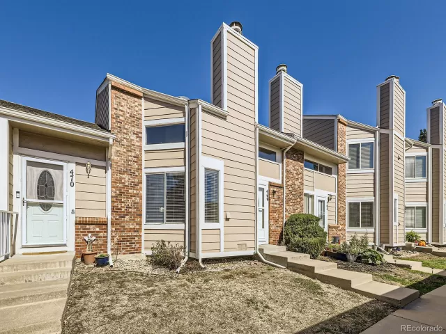 MLS: 4661660 Condo For Sale