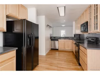 Photo #2: 4662198 Listing