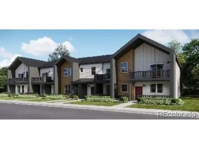 MLS: 4662233 Condo For Sale