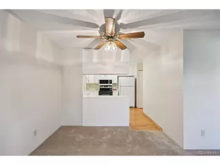 Photo #6: 4663948 Listing