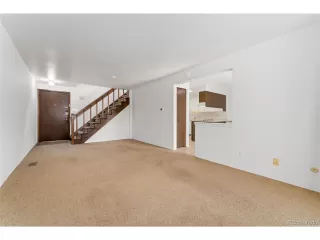 Photo #6: 4665572 Listing 