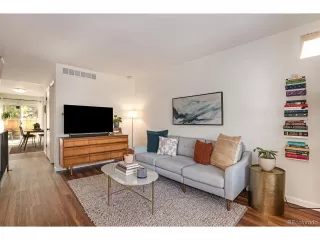 Photo #4: 4667148 Listing