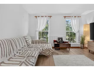 Photo #2: 4670280 Listing 