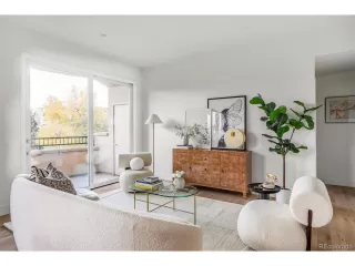 Photo #2: 4670482 Listing 