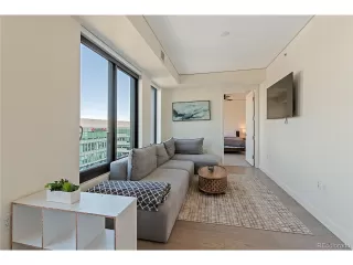 Photo #4: 4671051 Listing 