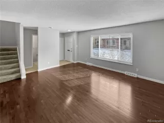 Photo #2: 4672178 Listing 