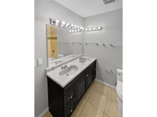 Photo #6: 4672178 Listing 