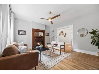 Photo #4: 4672869 Listing