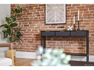 Photo #6: 4672869 Listing