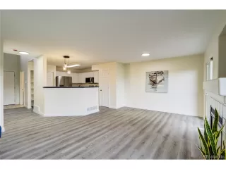 Photo #6: 4673251 Listing