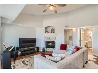 Photo #5: 4675814 Listing 