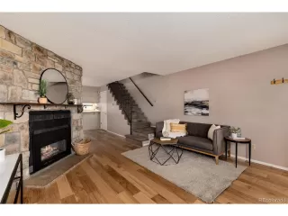 Photo #6: 4676171 Listing