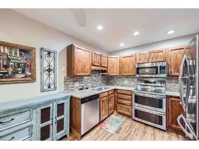 MLS: 4676541 Condo For Sale