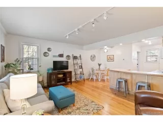 Photo #4: 4677004 Listing