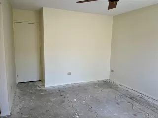 Photo #5: 4677310 Listing