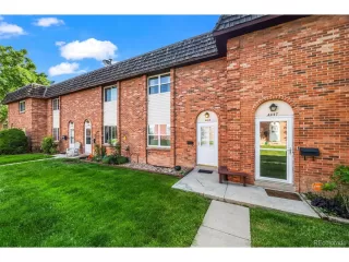 Photo #2: 4679164 Listing 