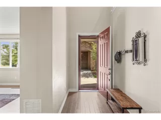 Photo #3: 4680262 Listing