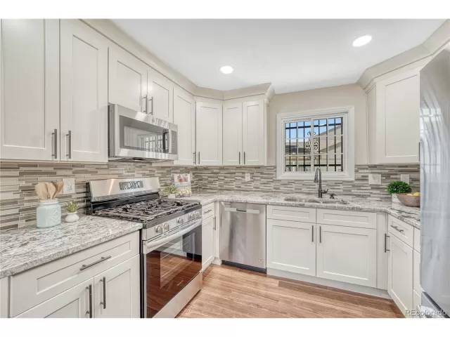 MLS: 4682678 Condo For Sale