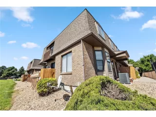 More Details about MLS # 4683772 : 15574 E WYOMING DR D AURORA CO 80017
