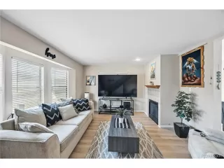 Photo #5: 4683772 Listing 
