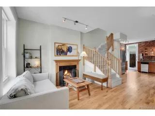 Photo #4: 4685086 Listing 