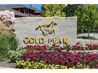 Photo #2: 4686300 Listing