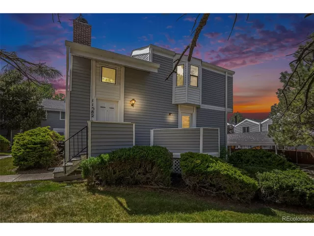 MLS: 4686558 Condo For Sale