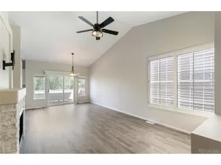 Photo #6: 4687449 Listing