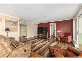 Photo #2: 4688405 Listing 