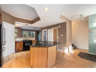 Photo #6: 4690808 Listing 