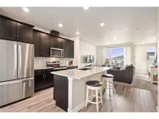 Photo #2: 4697459 Listing 