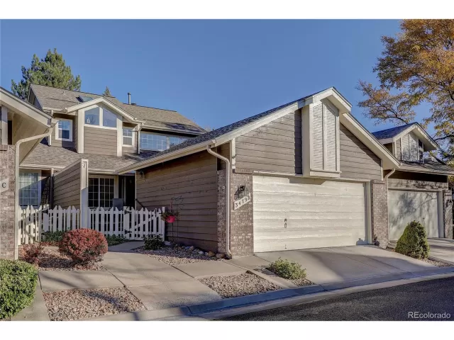 MLS: 4697478 Condo For Sale