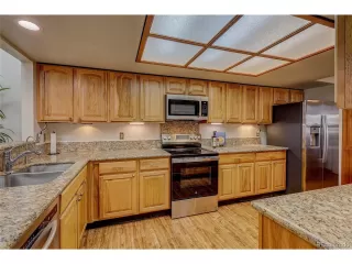 Photo #5: 4697478 Listing