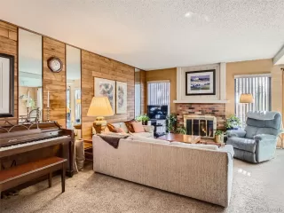 Photo #2: 4702631 Listing 