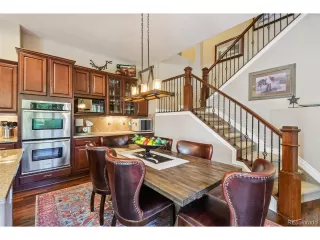 Photo #5: 4705574 Listing
