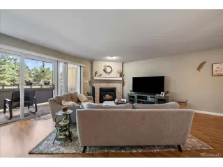 Photo #5: 4708361 Listing 