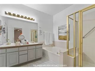 Photo #2: 4710423 Listing