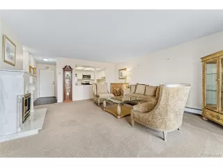 Photo #4: 4710575 Listing 